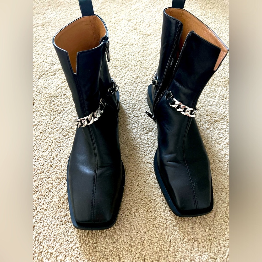 Italian leather black boots size 38
